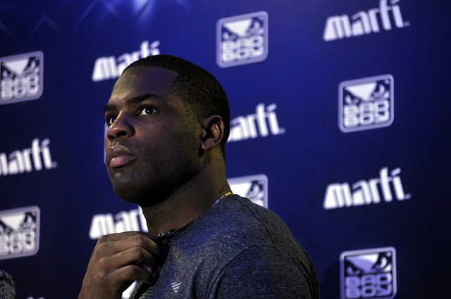 借出色的表 借出色的表